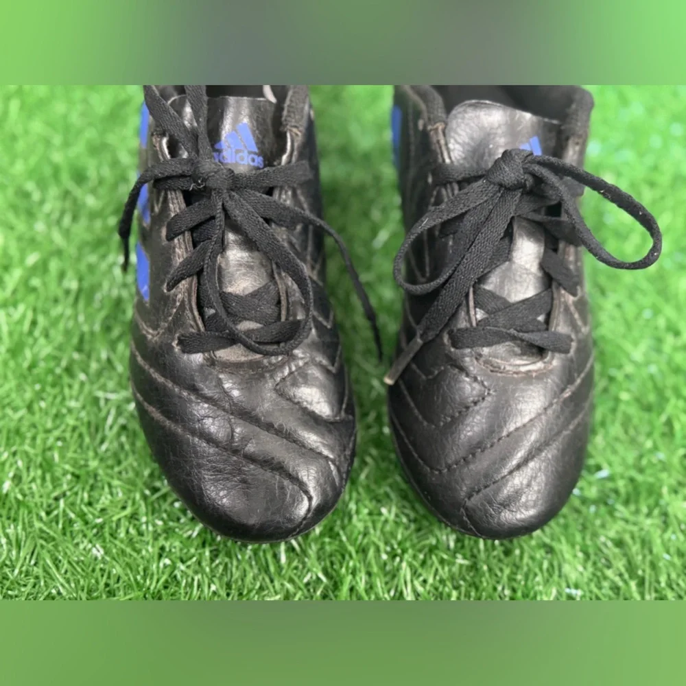 Adidas Kids Black‎ and Blue Soccer Cleats Size 13K